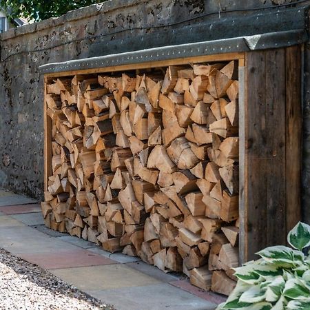 Dormie Cottage, Lovely Bright And Spacious Bungalow With Wood Fire 발라터 외부 사진
