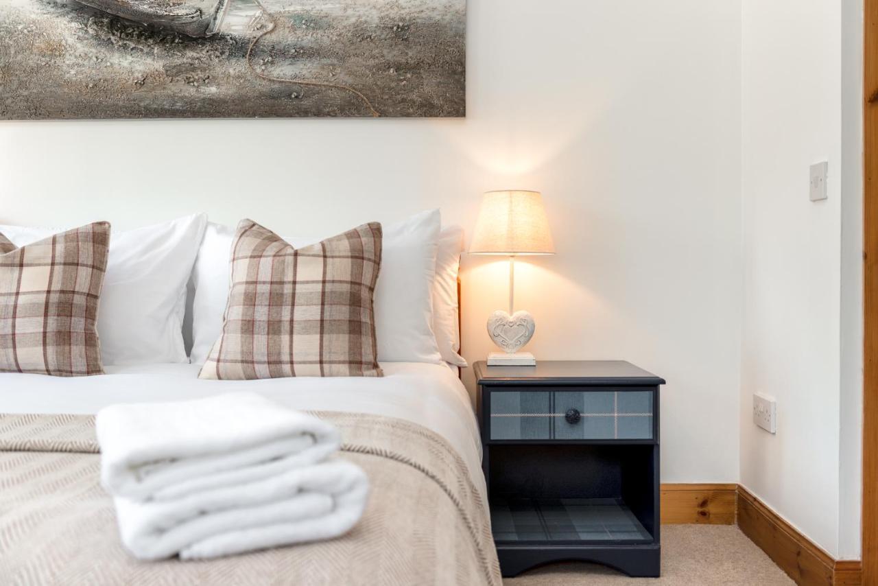 Dormie Cottage, Lovely Bright And Spacious Bungalow With Wood Fire 발라터 외부 사진